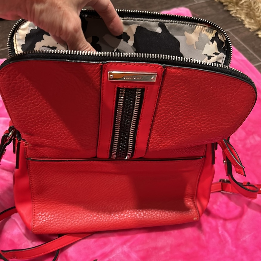 Nine West Red Crossbody Bag Good Usable Condition - Picture 13 of 17